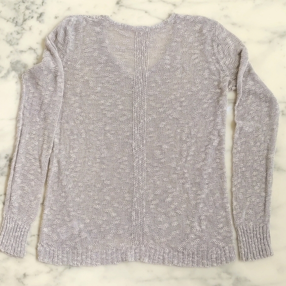 Crochet with Special Yarn V-Neck Long Sleeve Lightweight Sweater. - Picture 6 of 6